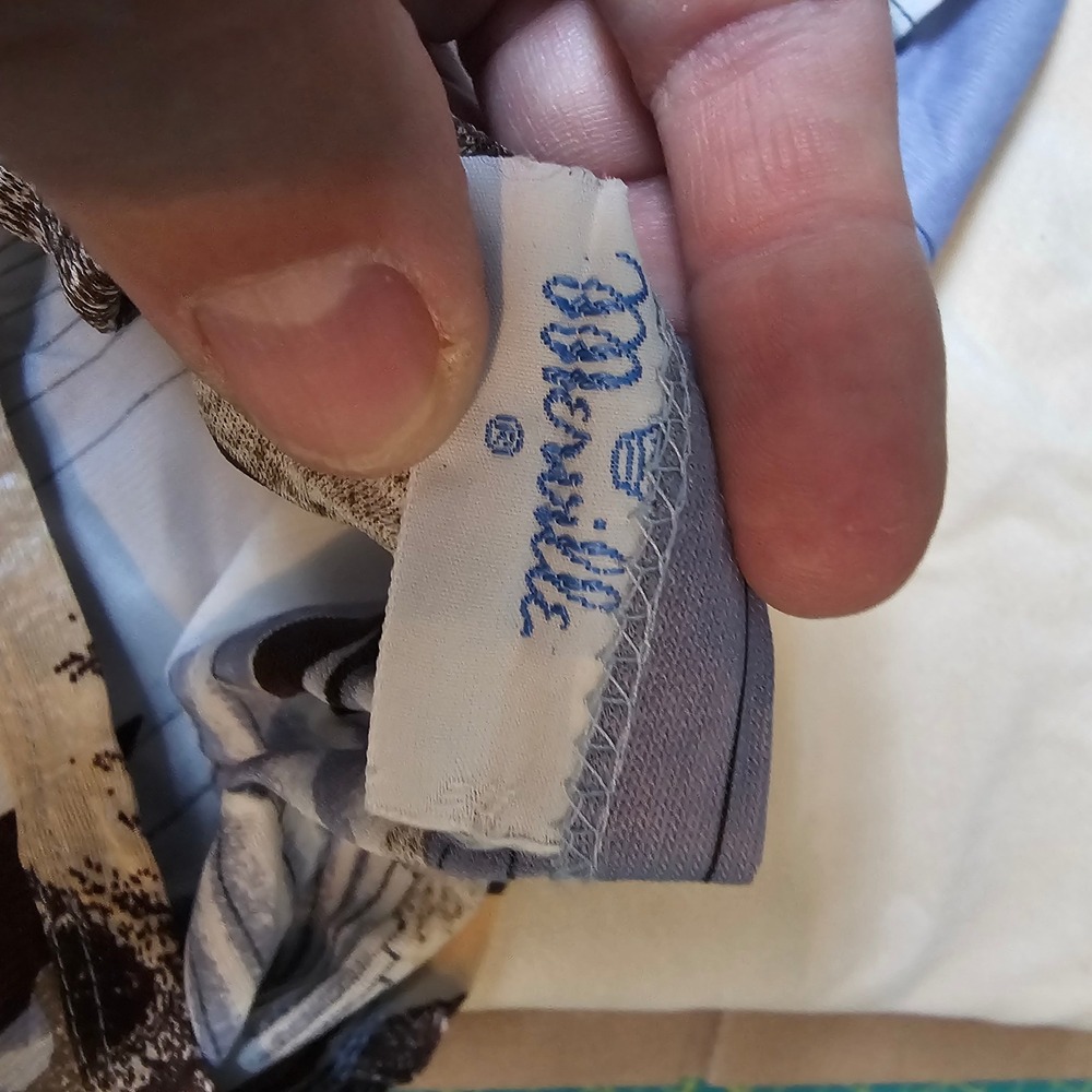 Vintage 1970s Top Shirt Merville Blue Beige Scenic Mountain Print Crew Neck - Picture 12 of 12